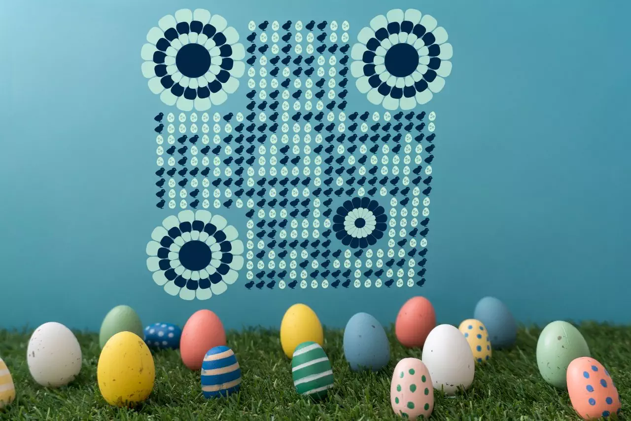 QRcodeLab qr generator and image editor - Qr image for easter made with chicks and eggs forms