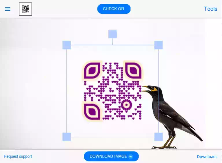 QRcodeLab -  online qr code generator - viewing area with qr code along with scale and rotate handles